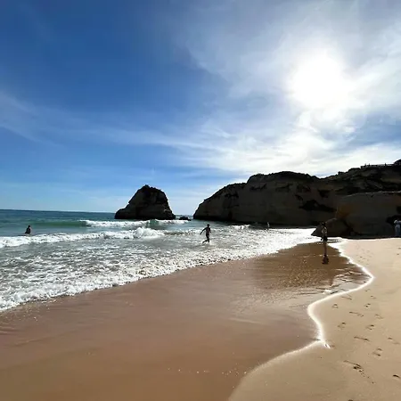 Oceanos 12 Apartment, Portimao, Algarve بورتيماو