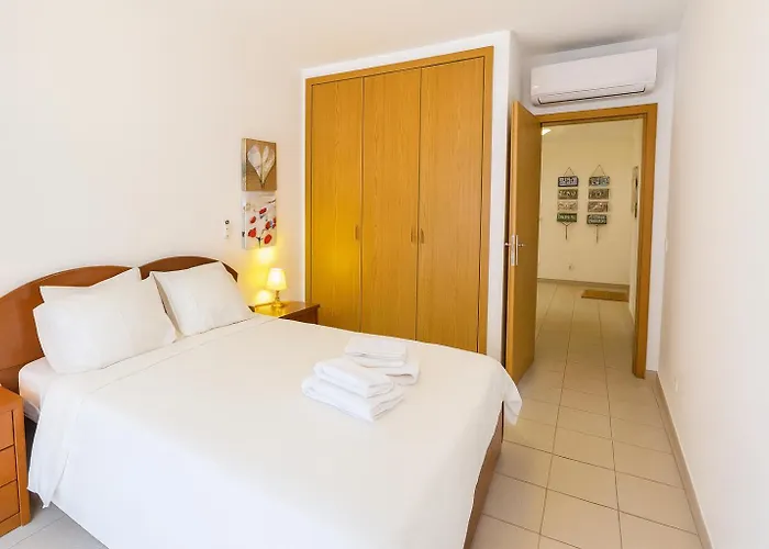 Oceanos 12 Apartment, Portimao, Algarve Appartement *