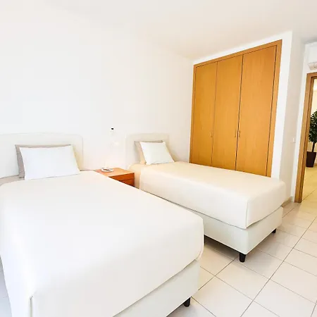 Апартаменты Oceanos 12 Apartment, Portimao, Algarve Портиман